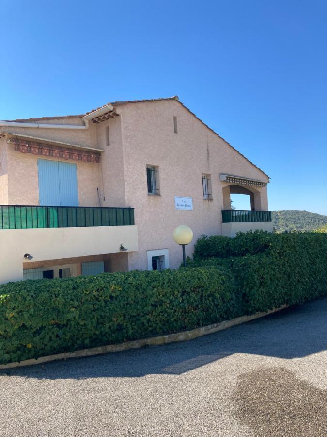 T2 Classé 2* calme au coeur du village provençale Gréoux-les-Bains Exterior foto